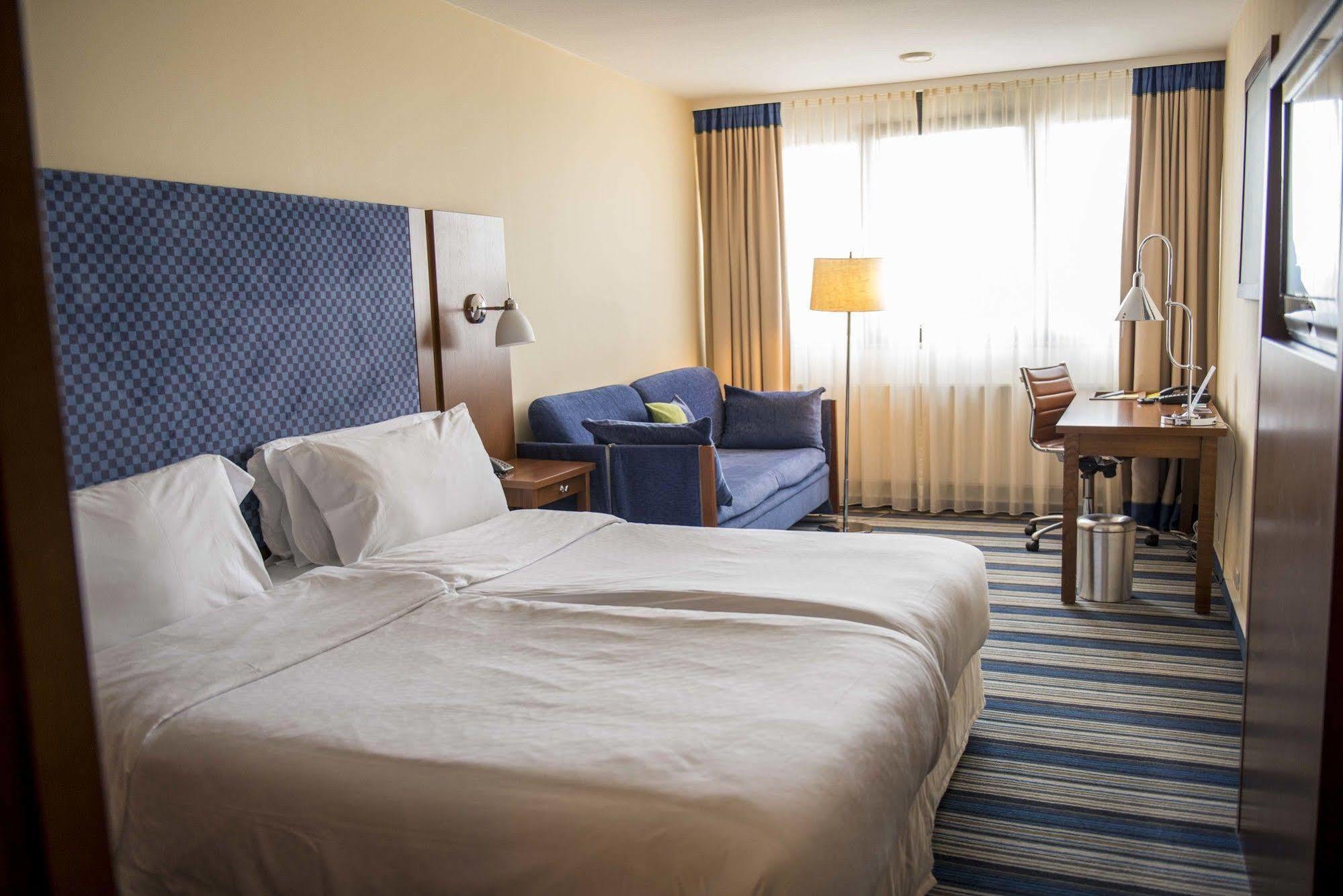 Arthotel Ana Im Olympiapark Hotel 4*